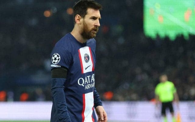 「普通の人なら病院行きだ」超絶FK弾のメッシ、無類のキックを生み出す異様に柔らかい足首にファン驚愕「どうなってるん」