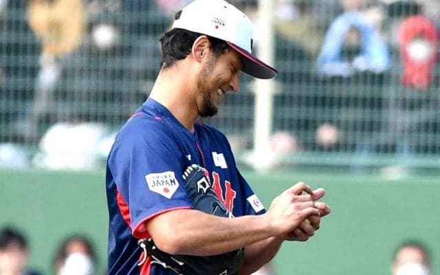 ダルビッシュ「公開処刑されて悲しい」　“衝撃弾”の村上宗隆は「風です」…両者笑顔