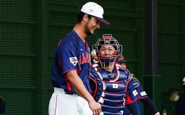 「ダルさんが我慢するのは嫌」　初コンビで早速“注文”…受ける甲斐拓也の覚悟