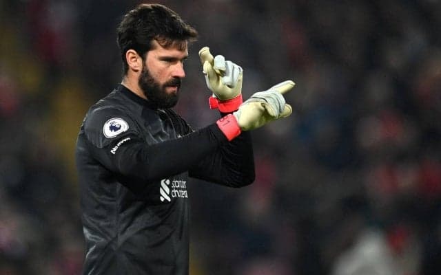 「カリウスに変装した」マドリー相手にやってはいけないミスを犯したリバプール守護神アリソンに海外メディアも辛辣