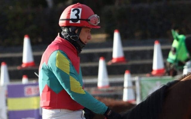 【高知けいば】嬉勝則騎手 地方競馬通算20000回騎乗達成