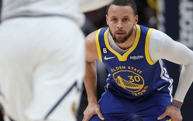 左足のケガで離脱中のステフィン・カリー…治療は順調に進み1週間後に再検査を実施か