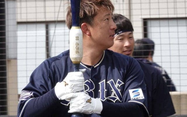 年俸総額は…超豪華メンバーのオリ“歓送迎会”　「奇跡の対面」裏にラオウの神対応
