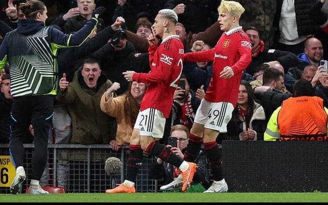 アントニー決勝弾で強豪対決制したユナイテッドが16強入り！　バルサは公式戦19試合ぶりの敗戦で敗退に…《EL》