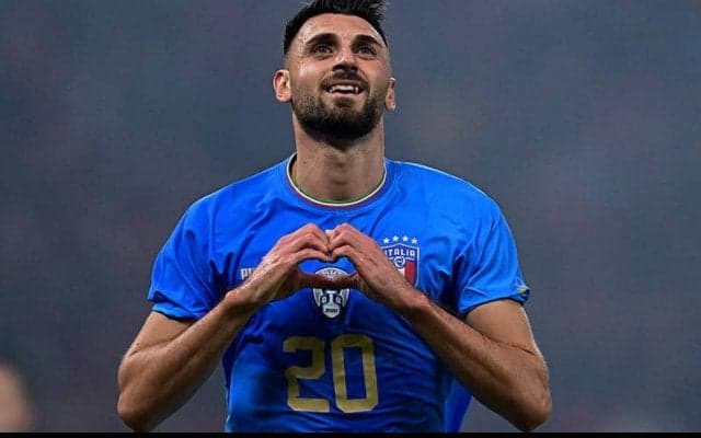 ユベントスとの対戦が決まったフライブルクのイタリア代表FWグリフォ｢代表のチームメートと対戦できて嬉しい｣