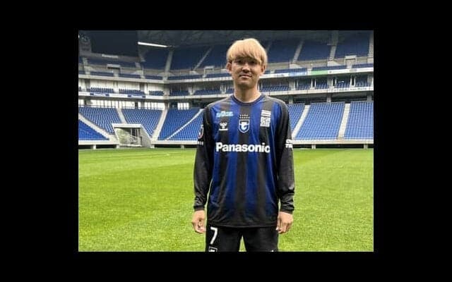 ガンバ大阪の宇佐美貴史が今季から背番号「７」をつけるわけ。「誰でもつけられる番号にしたくなかった」