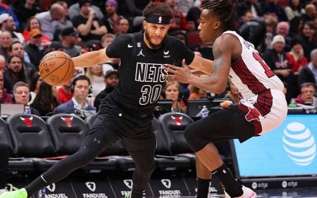 “新生”ネッツが不名誉な記録…ブルズ戦の前半だけでシーズン最少29得点