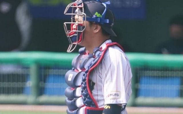 朗希も拍手…地を這う送球が「やばすぎ」　敵になった“キャノン”は「投げるの速すぎ」