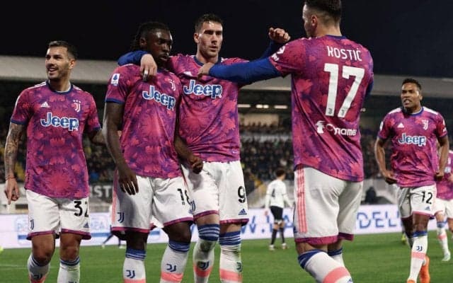 ユベントス幹部は「勝ち点15返還」を確信？ ELで対戦するフライブルクのSDが言及「楽観的だった」