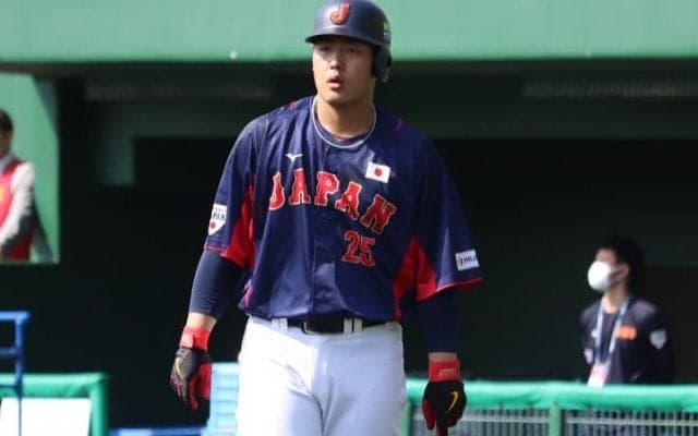 【侍ジャパン】２打席連続タイムリーの岡本和真を「状態がすごくいい」と球界OBが絶賛！「初球から打ちにいけた」