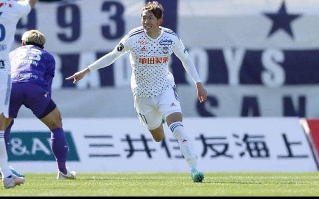 新潟、太田修介のデビュー即1G1Aで初勝利！　広島は塩谷司のゴラッソボレーも及ばず【明治安田J1第2節】