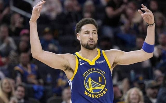 2月だけで2度目の3Pシュート12本成功を達成したトンプソン「僕が満足することはない」