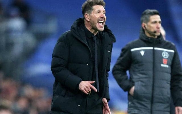 シメオネこける！ダービーの前半好機逸に盛大なリアクション