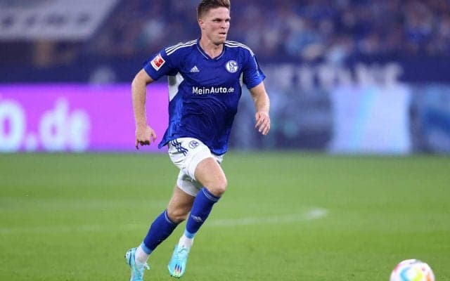 シャルケを8試合ぶりの勝利へ導いたおしゃれなバックヒール弾に脚光！ヌニェスと比較されるもこちらは白星直結