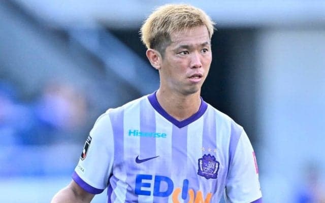 「ゴラッソ製造機」J1広島DF塩谷司の「急激に落ちる強烈ドライブボレー」に大絶賛！ 相手GKには「これはノーチャン」と同情の声