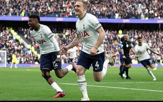 スパーズがチェルシー粉砕！　“One Of Our Own”、生え抜き2人のゴールで会心のダービー勝利《プレミアリーグ》