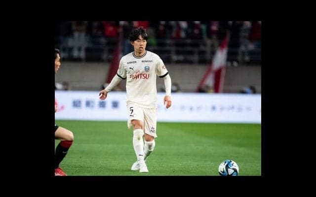 川崎フロンターレの逆転劇を生んだのはPK判定のせいだけではない。背景に左SB佐々木旭の投入