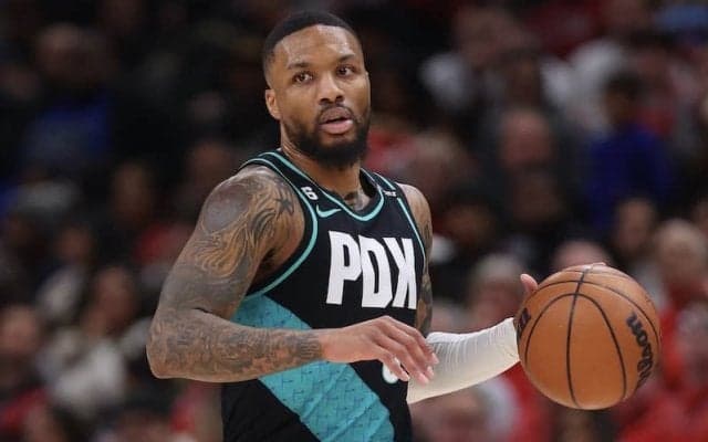 リラードが13本の3Pを含む71得点と大爆発…ブレイザーズはロケッツに快勝