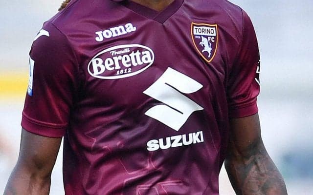 日本の風神雷神図がユニフォームに！トリノが自動車メーカー・スズキとの契約10周年を記念する特別ユニフォームを発表