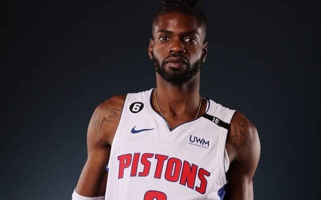 守備型ビッグマンのナーレンズ・ノエルがバイアウト完了でピストンズ退団へ