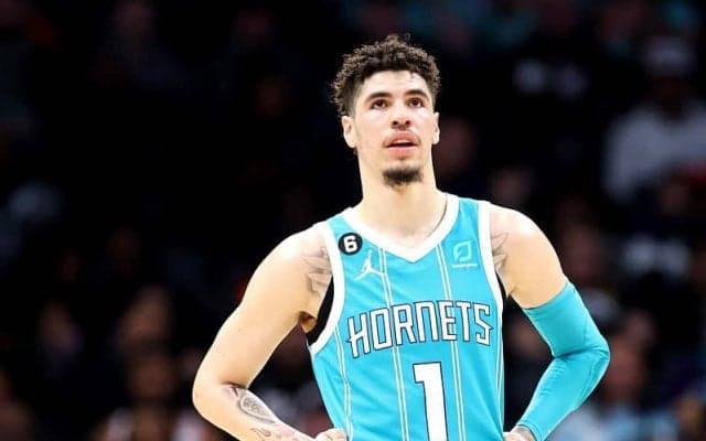 ホーネッツが今季最長の5連勝も、司令塔ラメロ・ボールが右足首を骨折