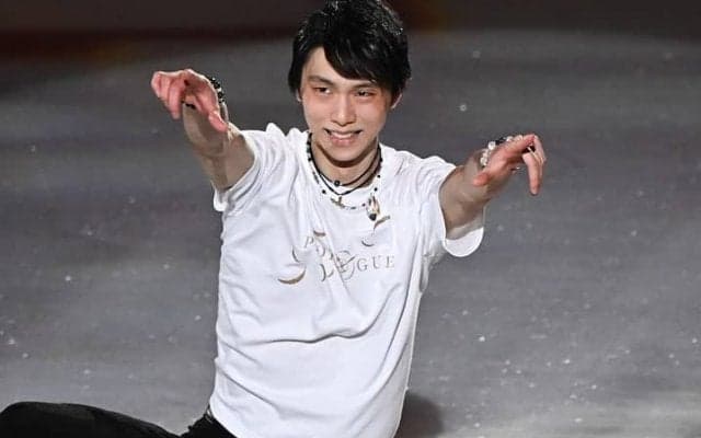 羽生結弦特需に沸いたスポーツ朝刊６紙の「ＧＩＦＴ」レポートを徹底比較！