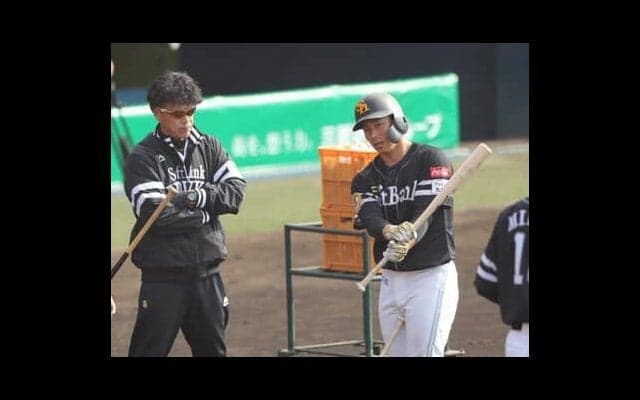 攝津正は194cmのギータ２世について「ちょっと厳しい」ソフトバンク課題の長打力不足を補うのは誰か