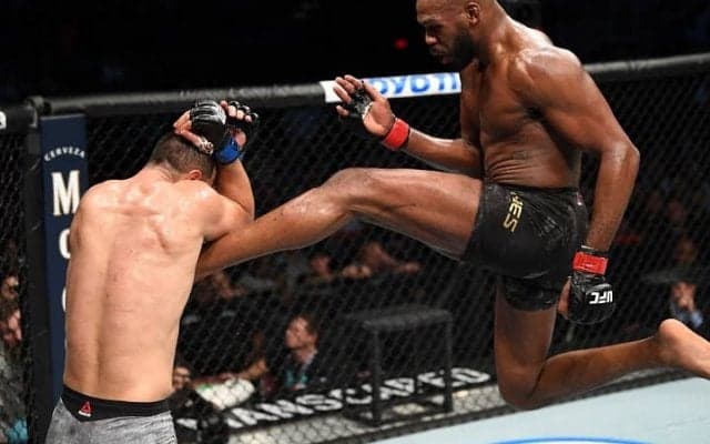 『UFC285』大注目のヘビー級王座決定戦！世界のTKは「ジョン・ジョーンズらしい“宇宙人ぶり”」に期待