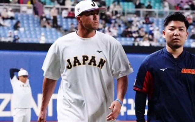 ヌートバー、早くも侍Jナインと“意気投合”　自らも「歓迎Tシャツ」着て選手と交流