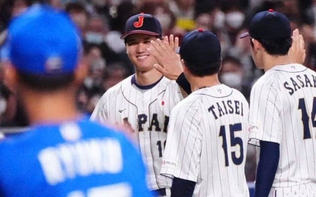 大谷翔平、年下の侍戦士に「何歳ですか？」　宣言通りの敬語で「顔と名前を覚える」