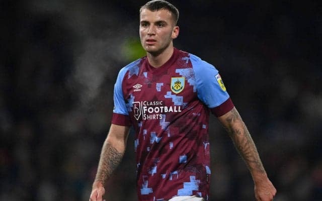 ボルシアMGの至宝がプレミアに行く？ 2部首位のバーンリーの守備を支える22歳、昇格で買取OPが発動