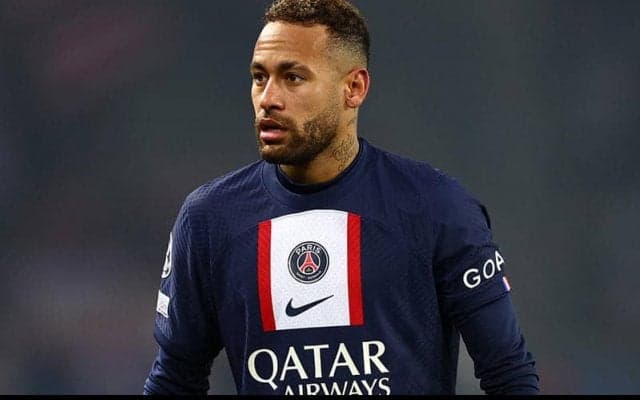 足首じん帯損傷のネイマール、CLバイエルン戦欠場へ