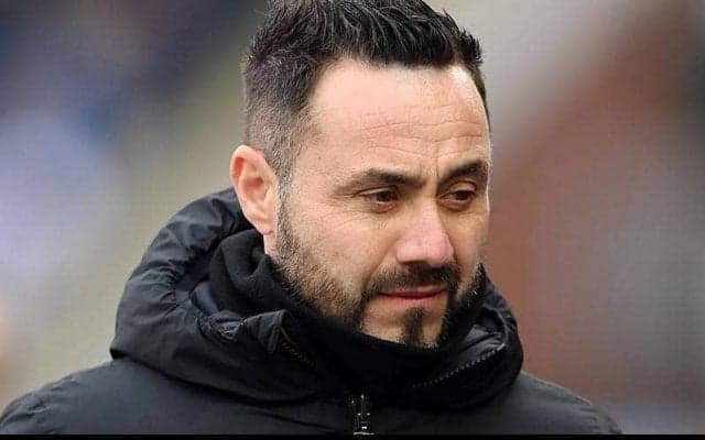 三苫ブライトン、デ・ゼルビ監督に1試合のベンチ入り禁止と罰金処分