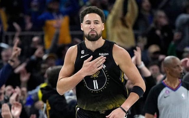 ホームで5連勝と波に乗るウォリアーズ…トンプソンは「この先の試合がどれだけ重要か」