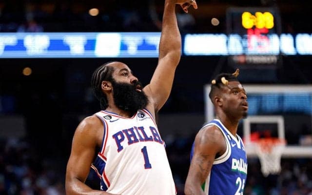 大接戦でシクサーズがバックスの16連勝をストップ…ハーデンがトリプルダブル級の活躍