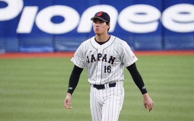 大谷翔平、試合開始直前の“神対応”にファン感激　急きょサイン会開催で球場驚き