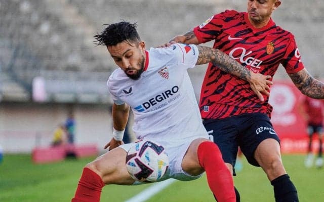 ガラタサライがアレックス・テレスの8年ぶり帰還を画策！　ユナイテッドの今夏放出候補