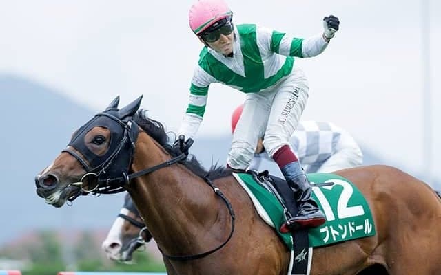 【フィリーズレビュー想定騎手】ブトンドールは鮫島克駿騎手、リバーラは石橋脩騎手