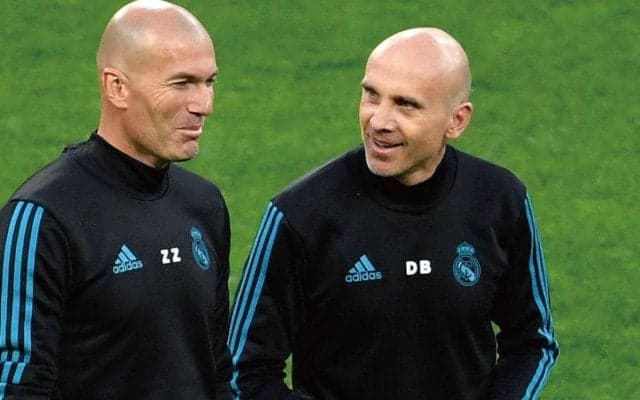 親友ジダン氏の副官としてCL3連覇…元マドリーコーチのベットーニ氏がスイスで初監督就任！