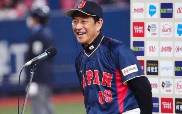 栗山監督、観客からの“珍要求”に苦笑い　3連勝でWBC開幕へ「私が一番優勝したい」