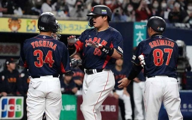 村上宗隆“4番落ち”は「悔しかった」　待望のアーチに手応え「感覚良くなっている」