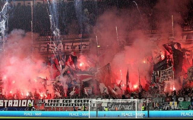 フランクフルト、敵地でのナポリとの2ndレグはサポーター不在に