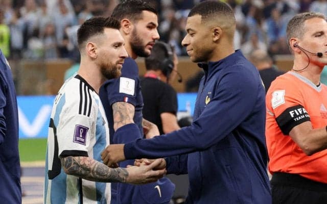 「本当に感動的だった」メッシがムバッペとのW杯決勝を回想、PSGでの共闘には「チームメイトになれるのも嬉しい」