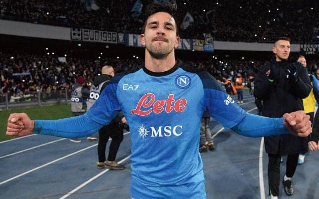 ナポリがシメオネを買い取りへ！　セリエA最強FWオシムヘンの控えながら抜群の決定力を発揮