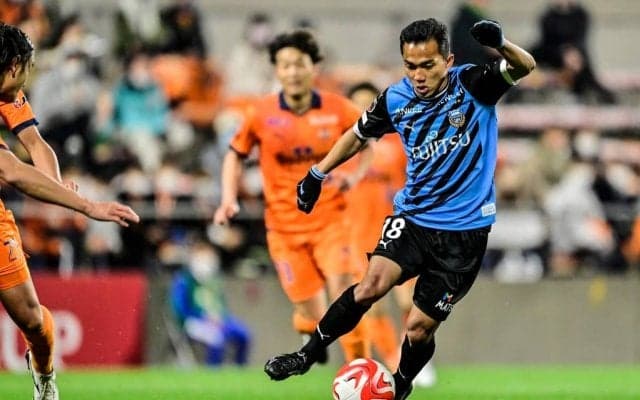 「あれを決めるのか…さすがだな…」川崎・チャナティップの「ビューティフルゴール」が大絶賛！ 左クロスをダイレクトボレー！