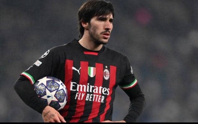 トナーリがミランの11季ぶり8強入りにしみじみ　「特別な感情」