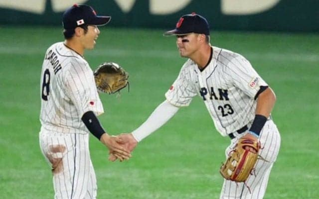 ヌートバー、気迫のスライディングキャッチでチームを鼓舞　大谷も両手をあげて称賛