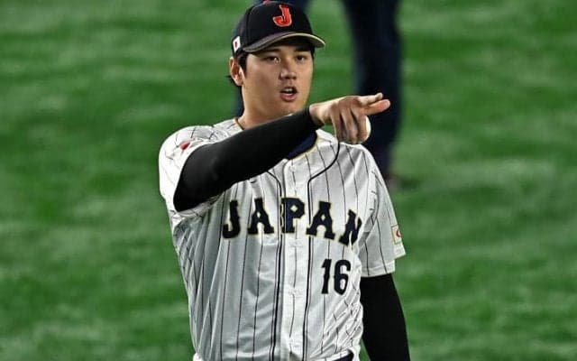 侍ジャパン、大谷翔平が“圧巻”の「リアル二刀流」！4回「49球」無失点、4回にはバットで“自援護”【WBC】