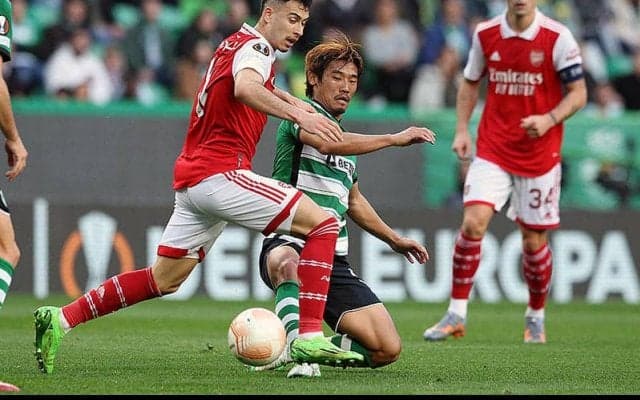 日本人対決実現のスポルティングvsアーセナルはドロー！　守田は不運OG、途中出場の冨安は攻守に躍動《EL》
