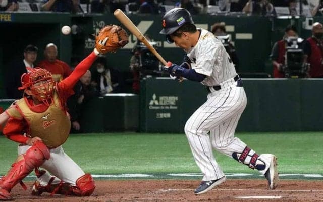 侍Jへの敬意…中国捕手の“神対応”に「めちゃくちゃ好感」　あわや大惨事で即行動